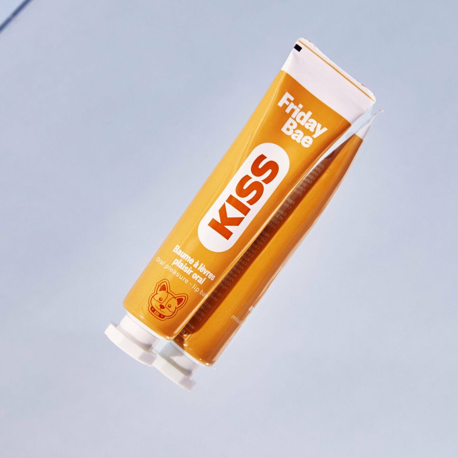 Возбуждающий бальзам для губ Friday Bae Kiss - 15 мл. 3