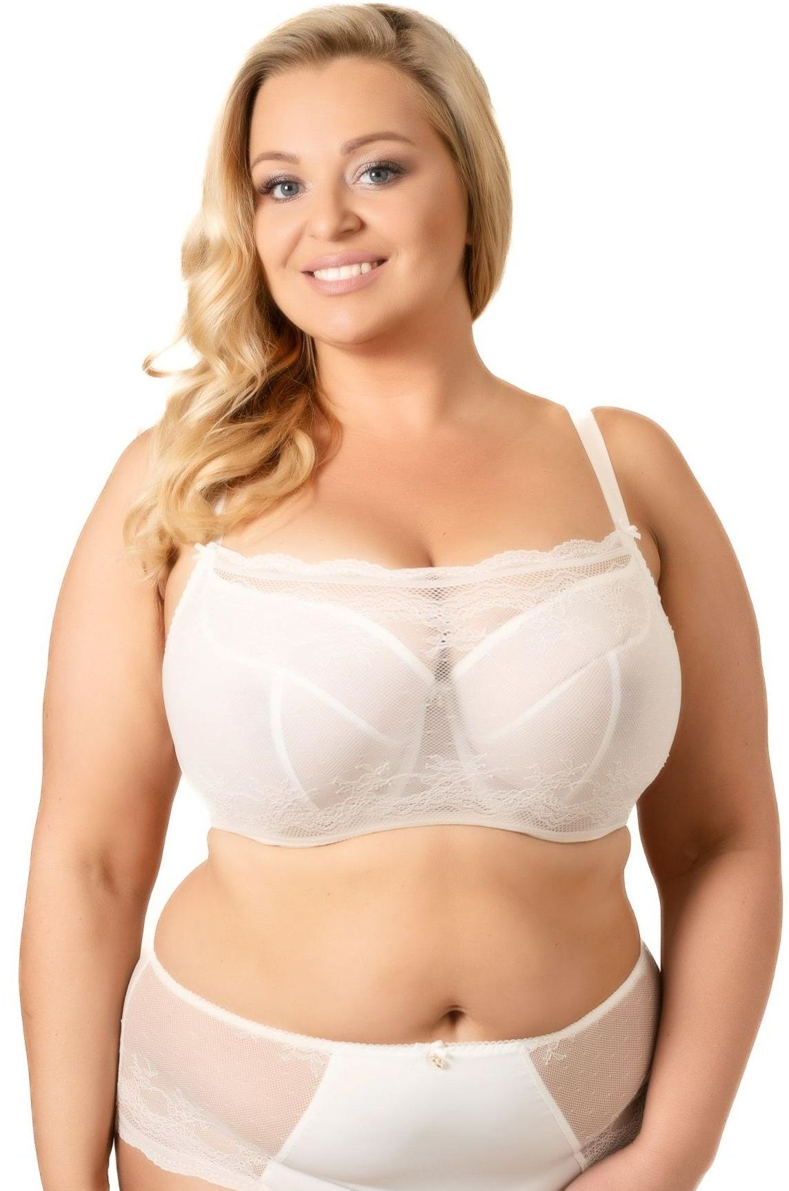 Бюстгальтер-топ с мягкими чашками +size из сетки и гипюра 1