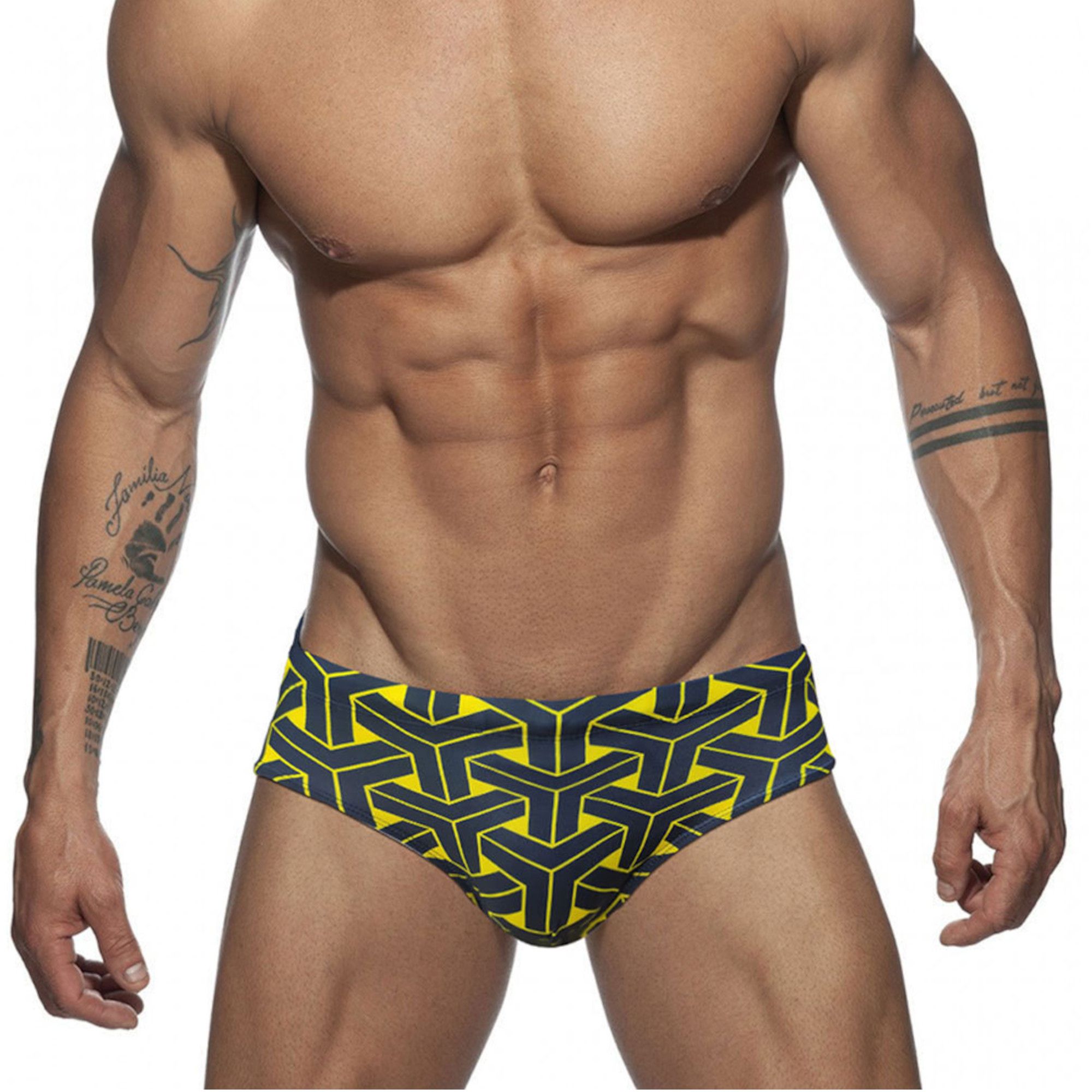 Черные мужские плавки с ярким геометрическим принтом 1