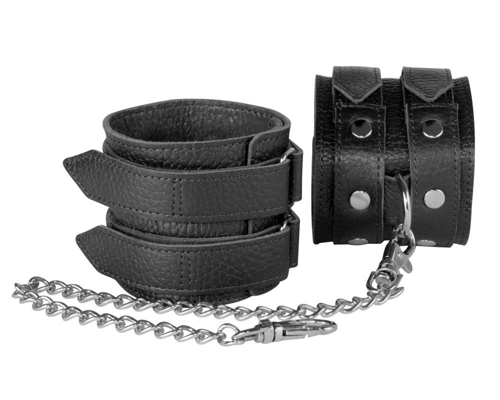 Чёрные кожаные оковы 2