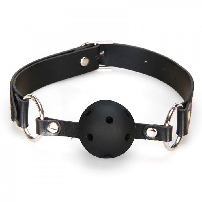 Черный кляп с отверстиями для дыхания 1