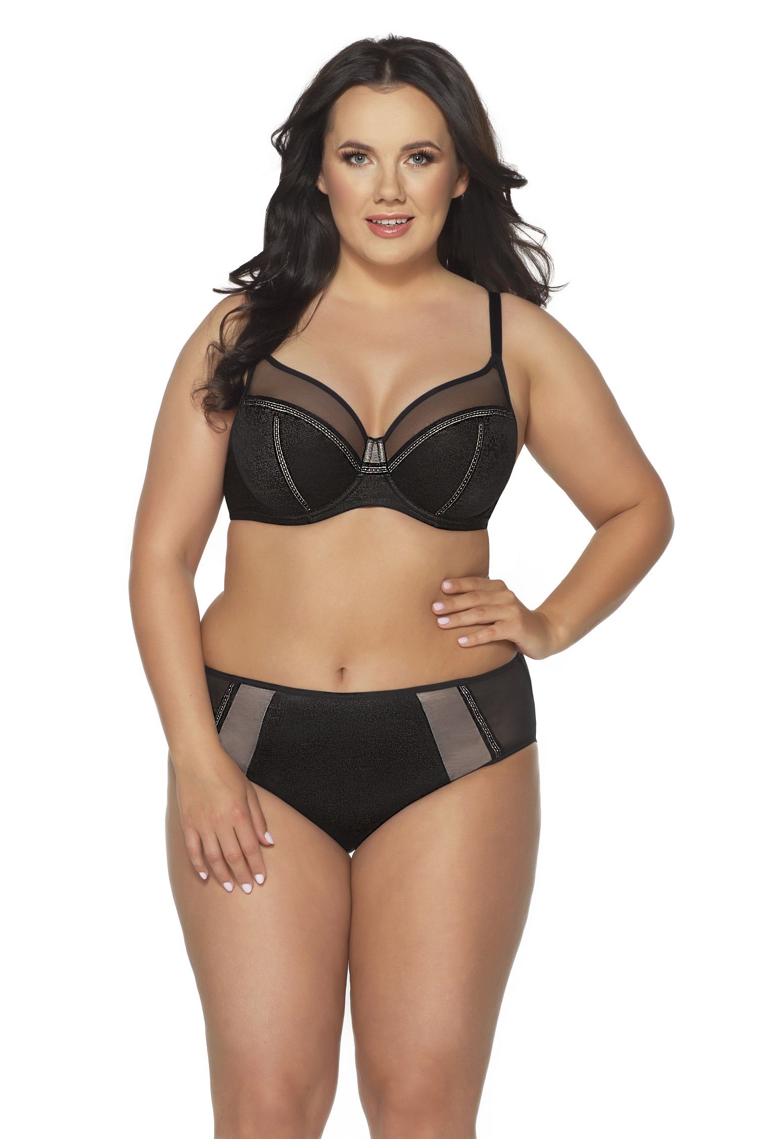 Бюстгальтер с мягкими чашками +size и серебристым декором 3