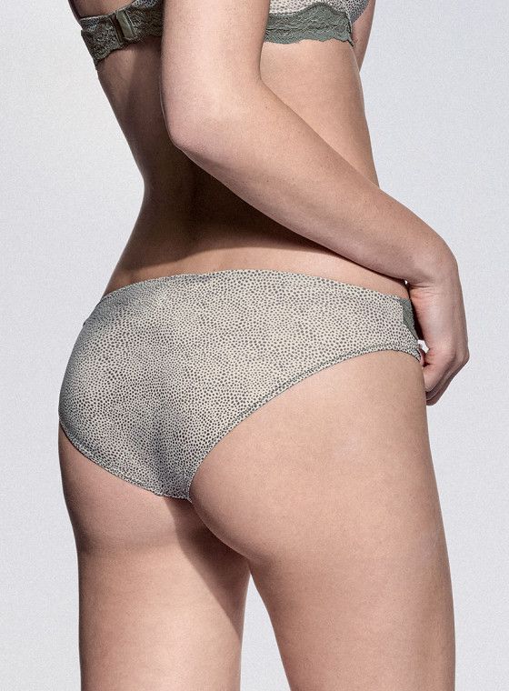 Комплект Chic: бюстгальтер-балконет и трусики-слипы 5