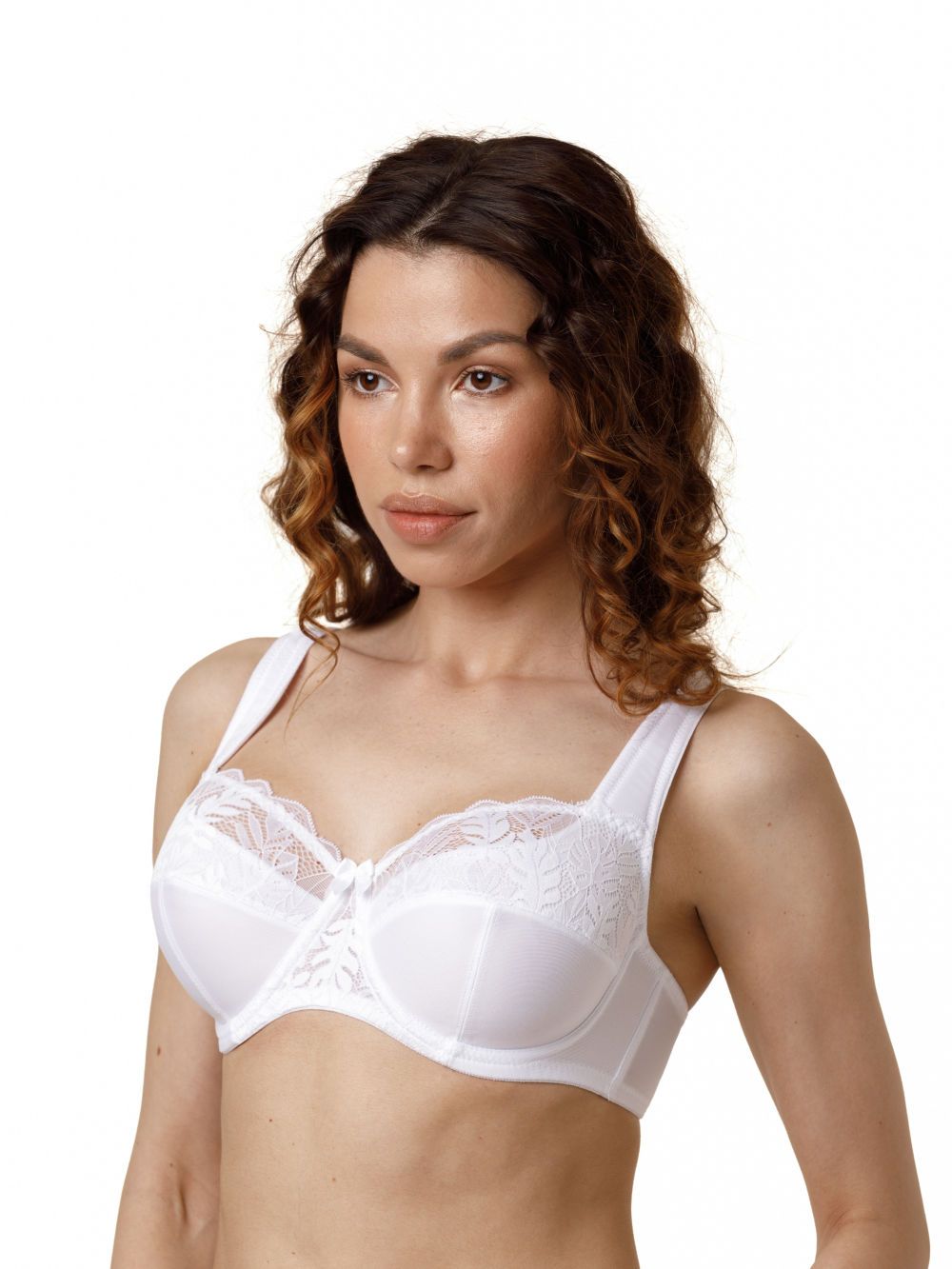 Бюстгальтер на каркасах с мягкими чашками 2