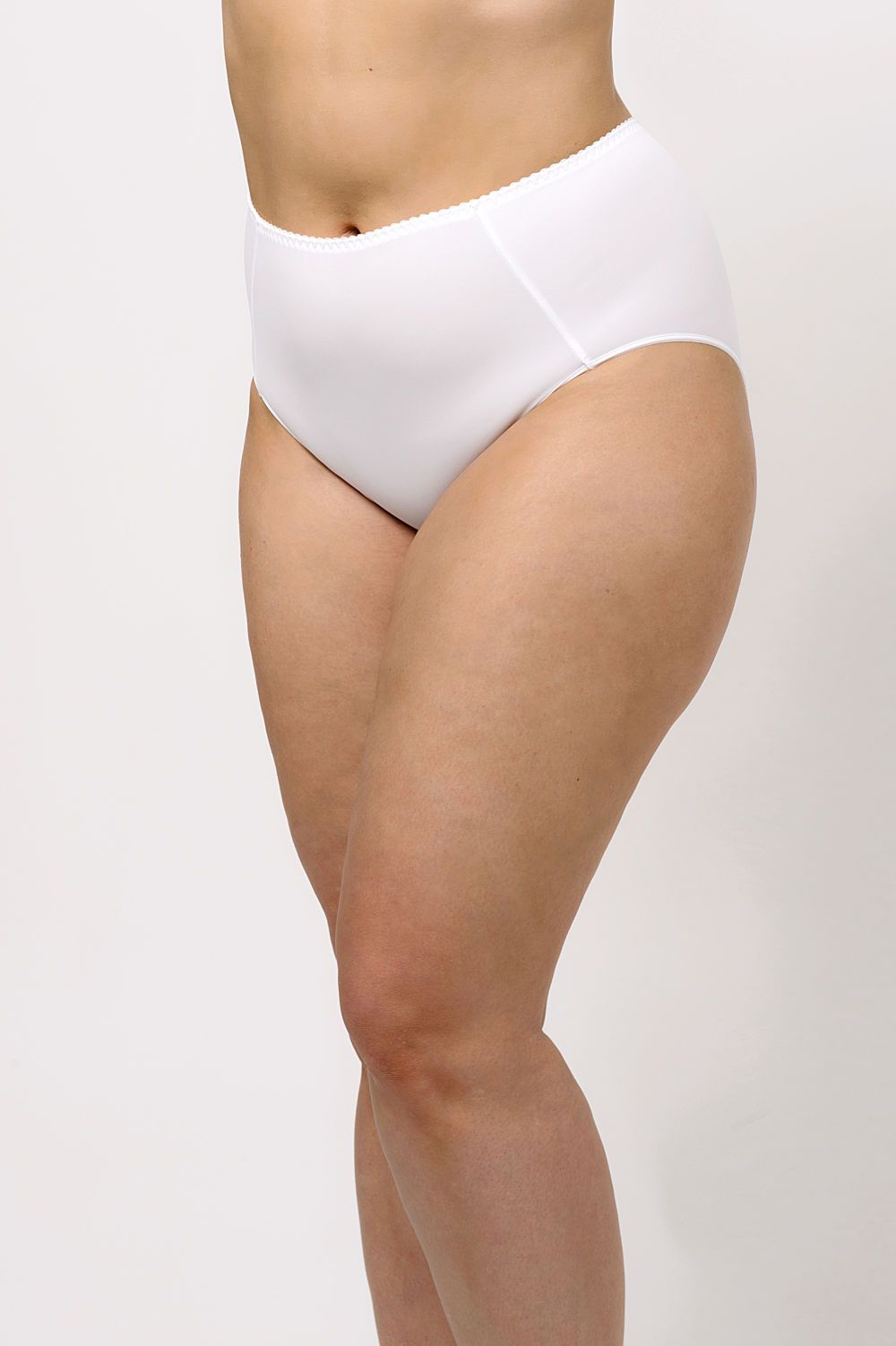Высокие трусы-слипы с кружевной вставкой сзади 1