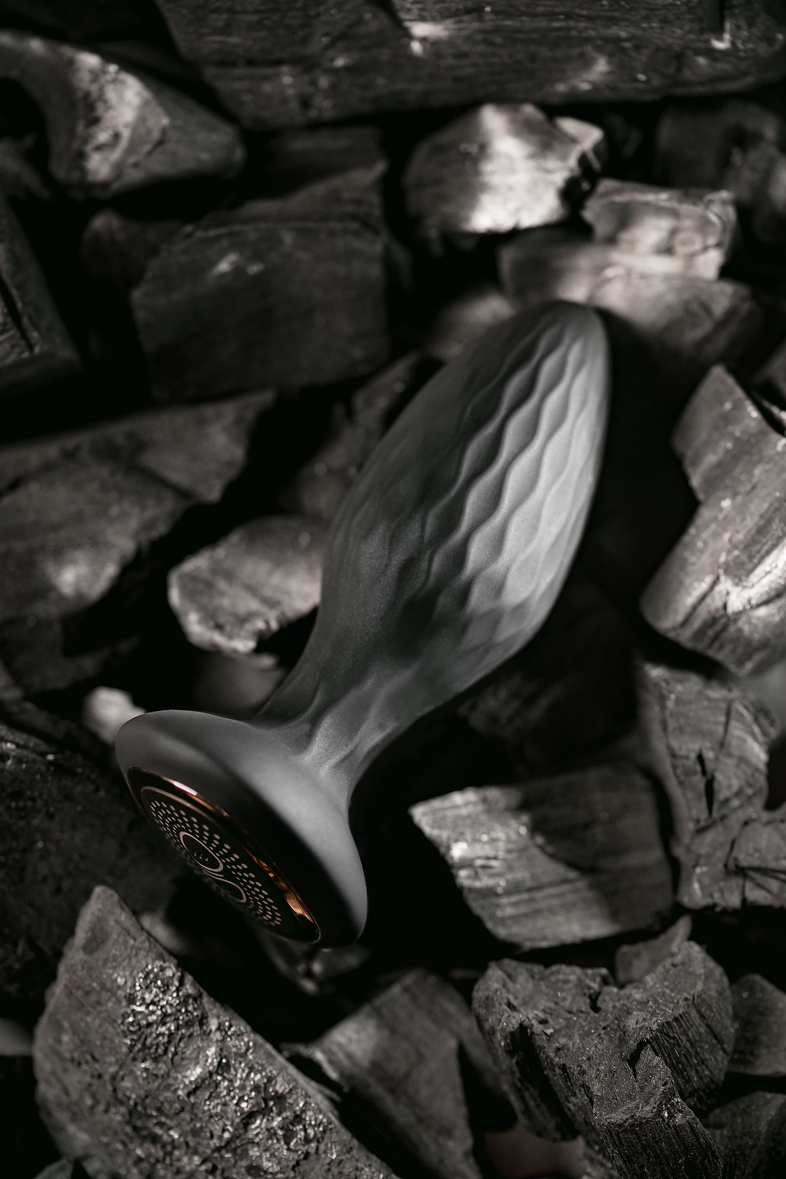 Черная анальная вибровтулка Tucana с ротацией и управлением через приложение - 12 см. 17