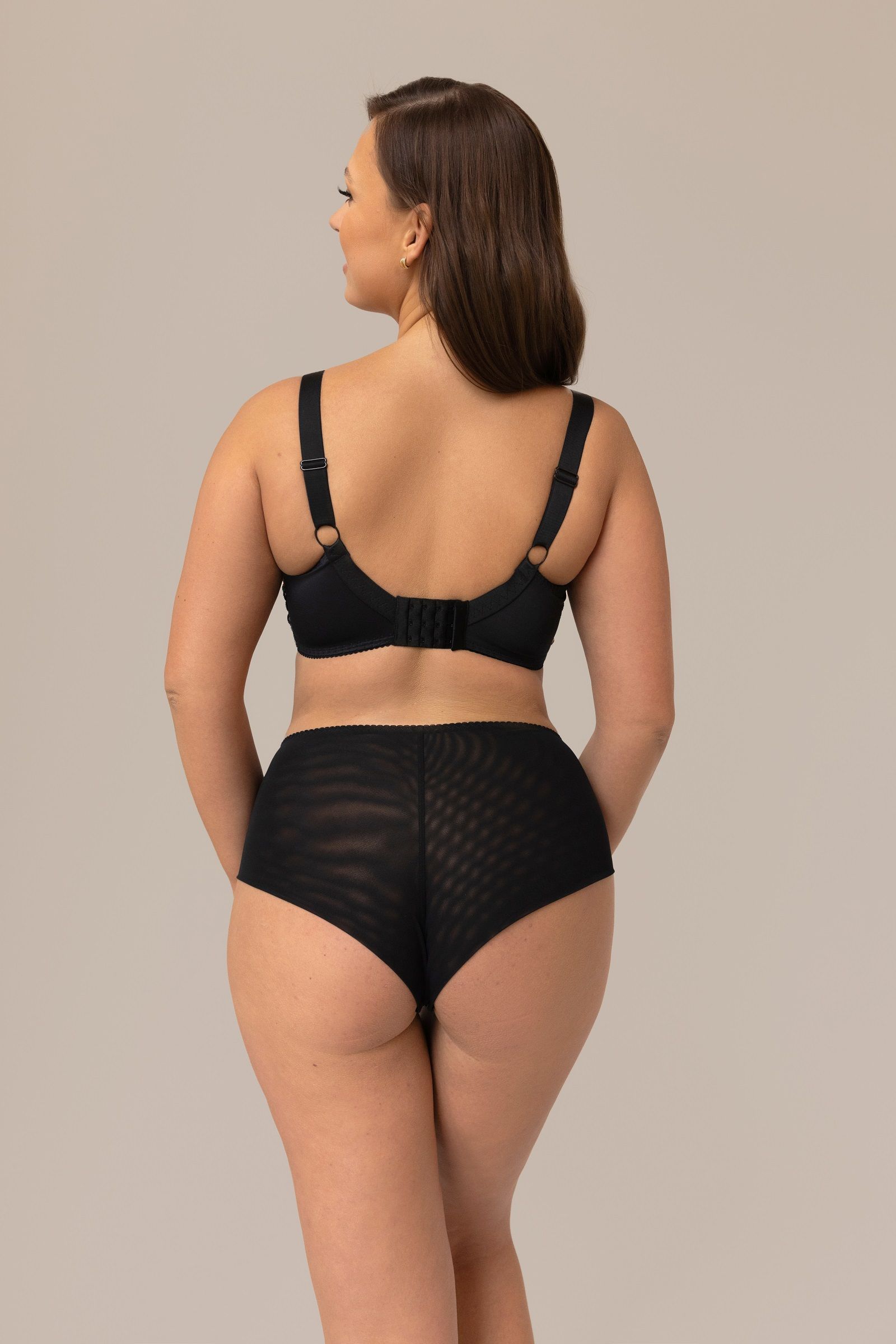 Бюстгальтер с мягкой +size чашкой с принтом в виде лимонов 7