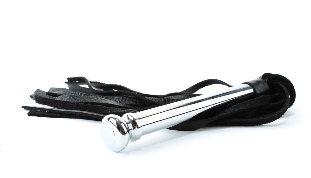 Черная плеть с металлической рукоятью - 43 см. 3