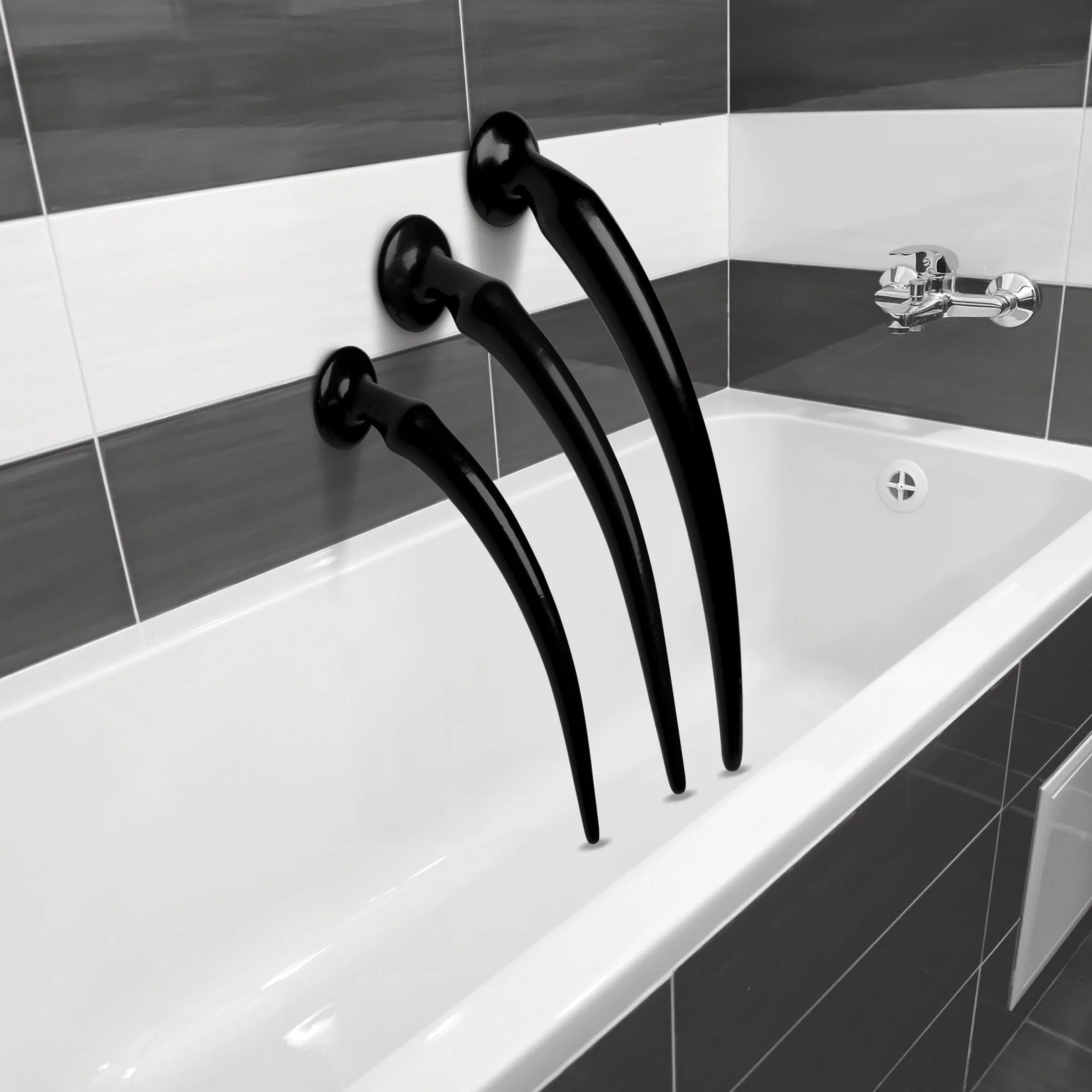 Набор из 3 черных больших гибких анальных стимуляторов Slim Tapered Anal Hose Trainer Set 2