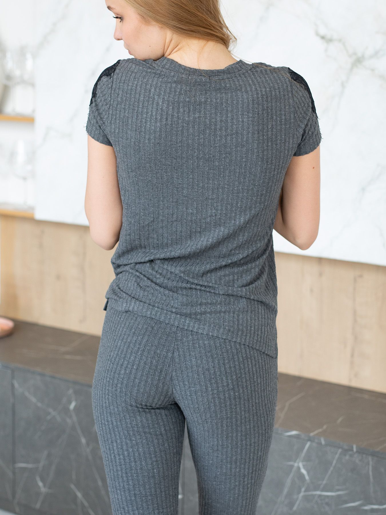 Женский домашний комплект с кружевным декором 2