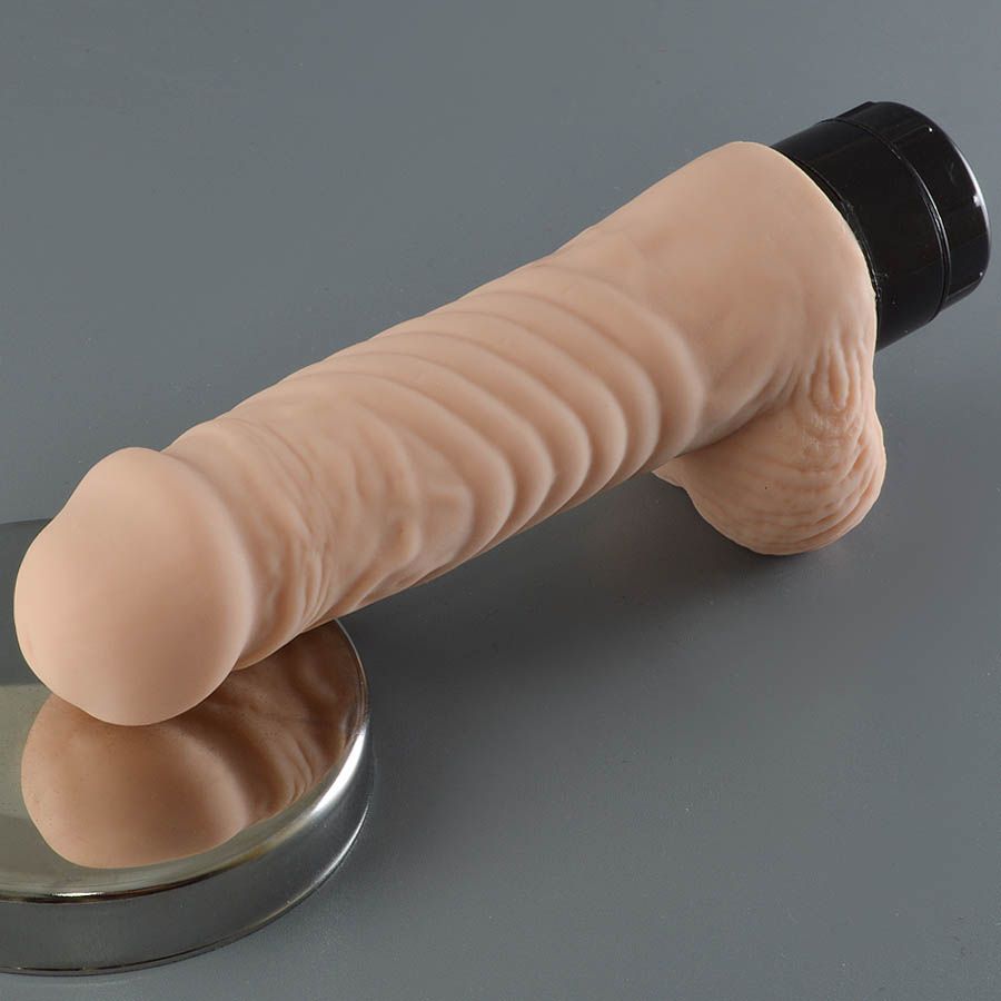 Телесный многоскоростной вибратор Iggy - 16 см. 2