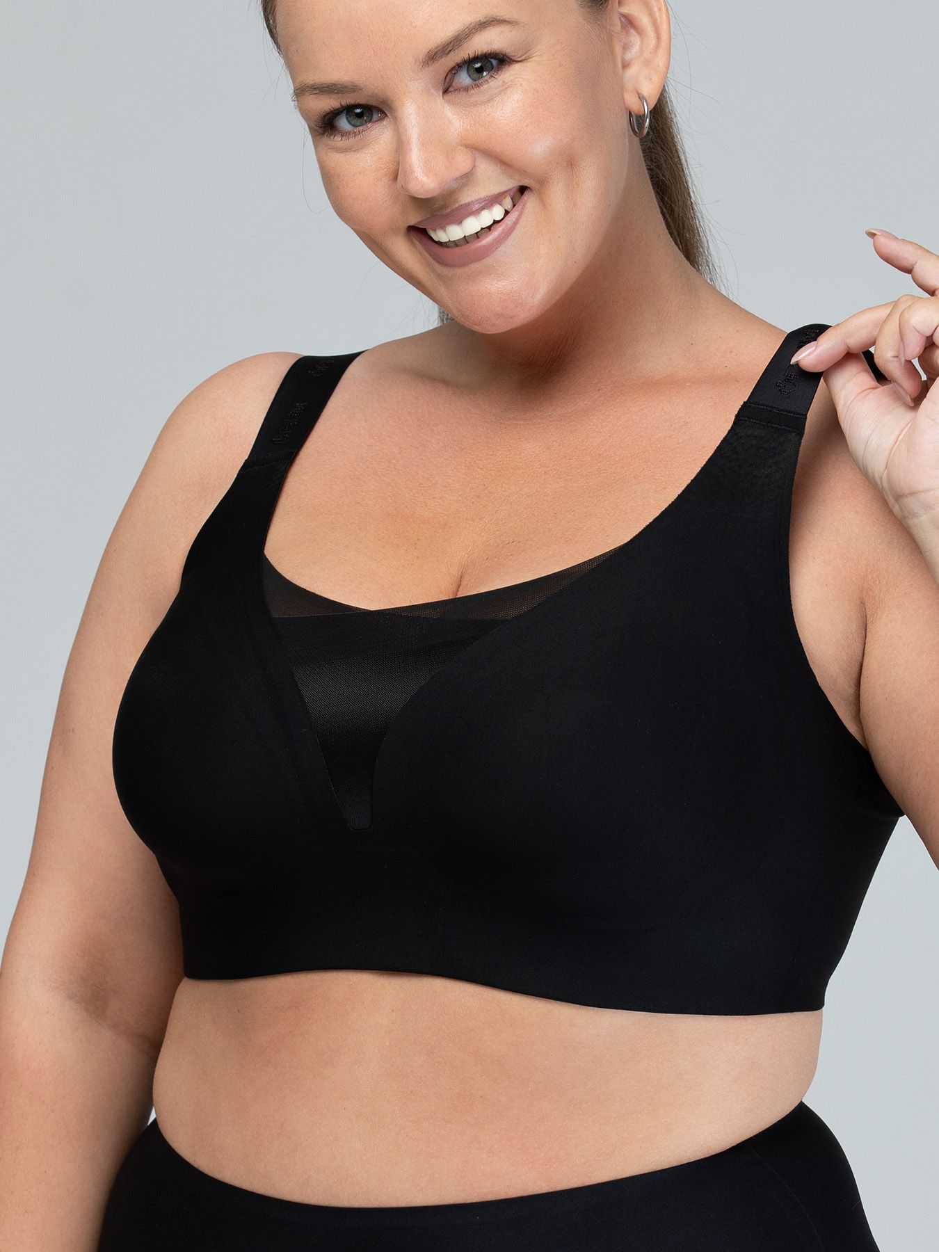 Бесшовный бюстгальтер для большой груди 8