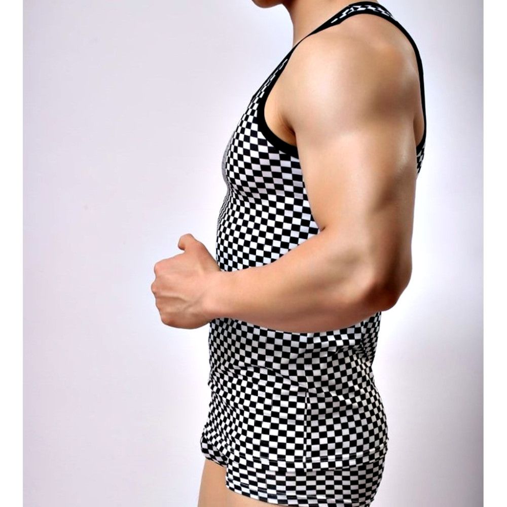 Черно-белая мужская майка в клетку 2