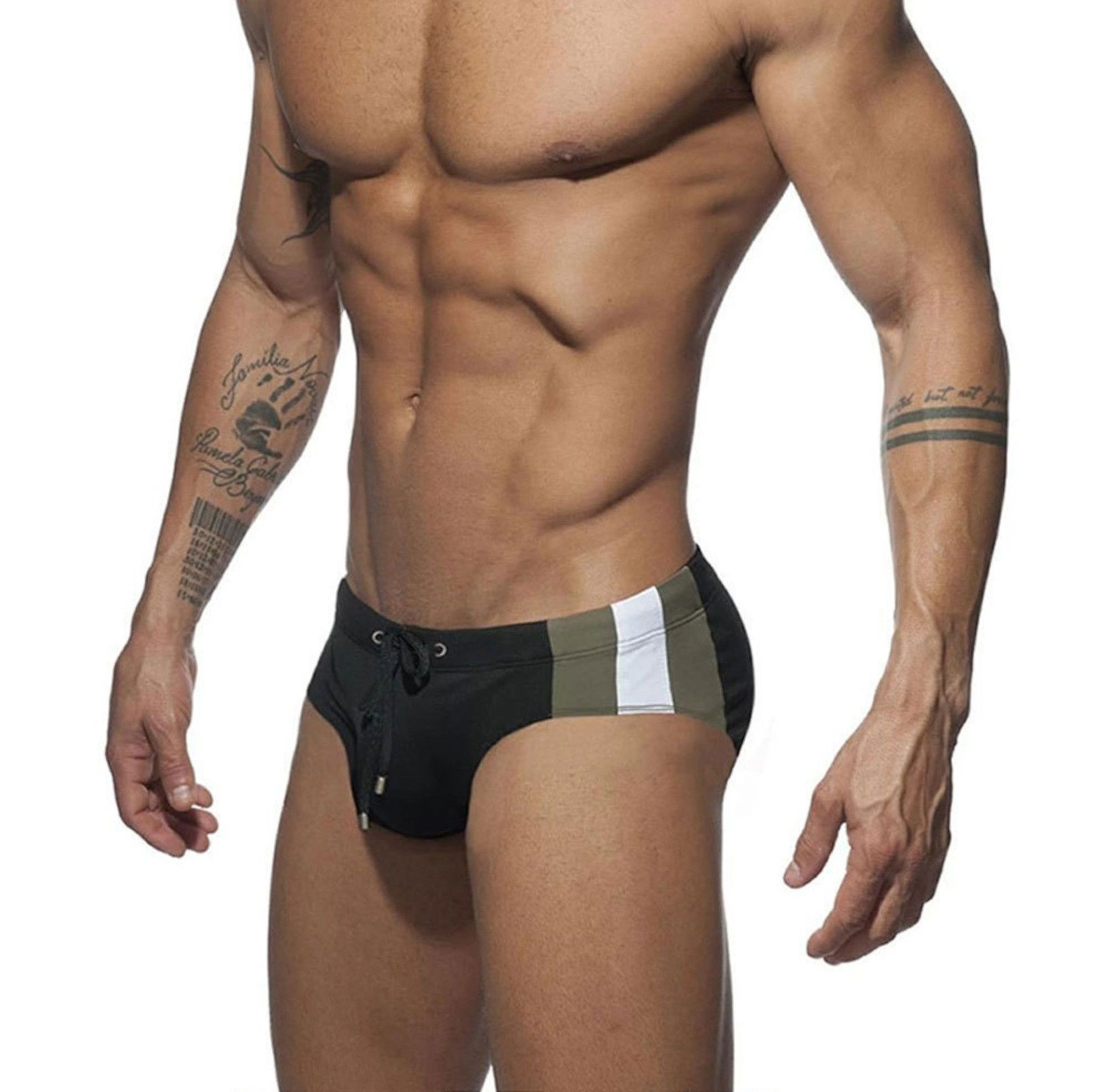 Черные мужские плавки с двухцветными вставками по бокам 1