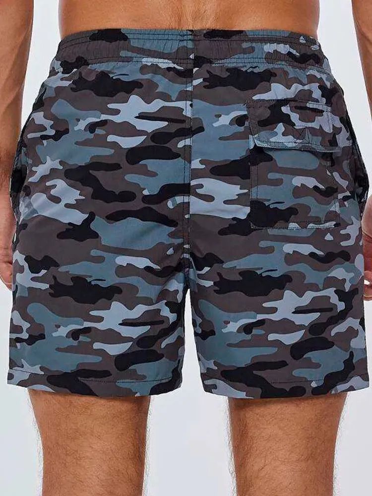 Мужские шорты с серым камуфляжным принтом 2