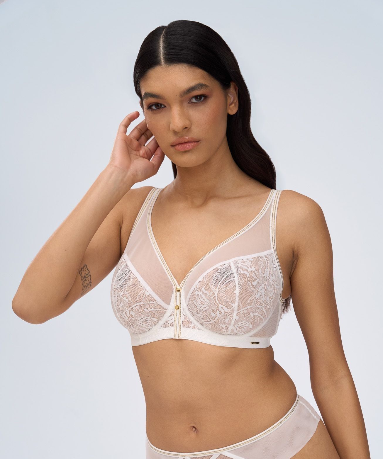 Белый бюстгальтер-бралетт Chiara Gold 1