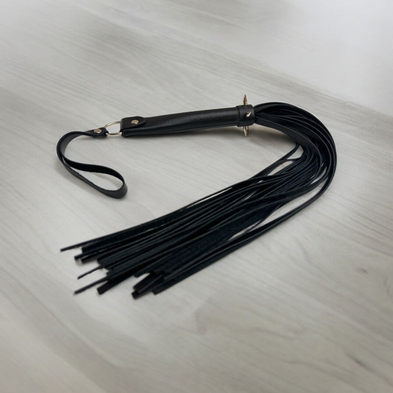 Черная плеть с шипами Risky Arsenal - 55 см. 3