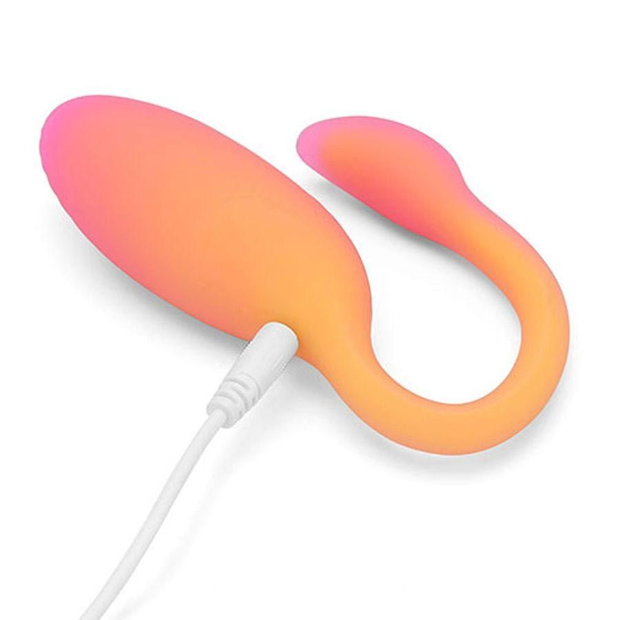 Оранжевый вибратор Flamingo Max 2