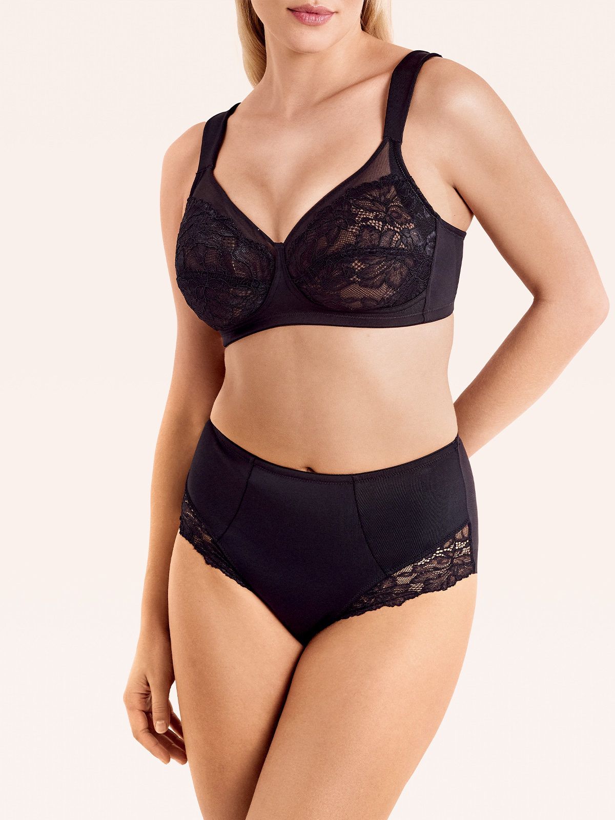 Трусы-слипы с высокой линией талии Perla 4