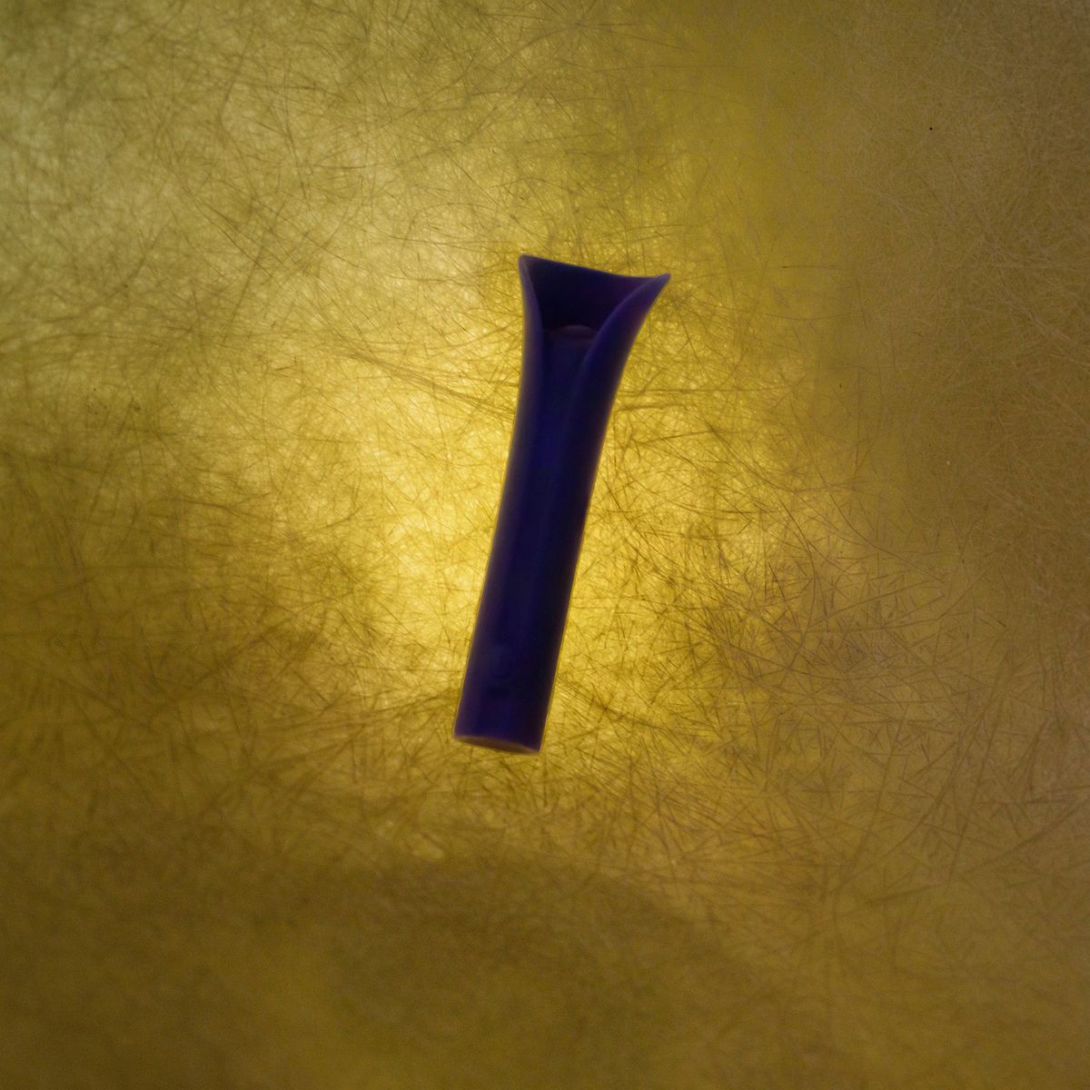 Синий мини-вибромассажёр Caress 10