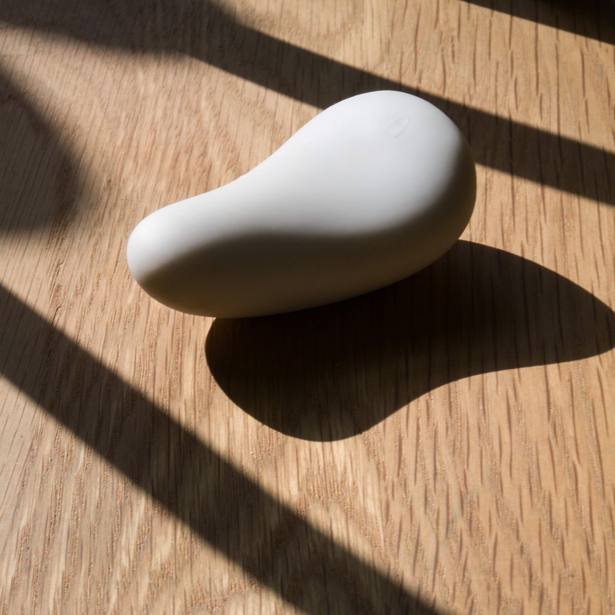 Серый вибромассажёр Opal 9