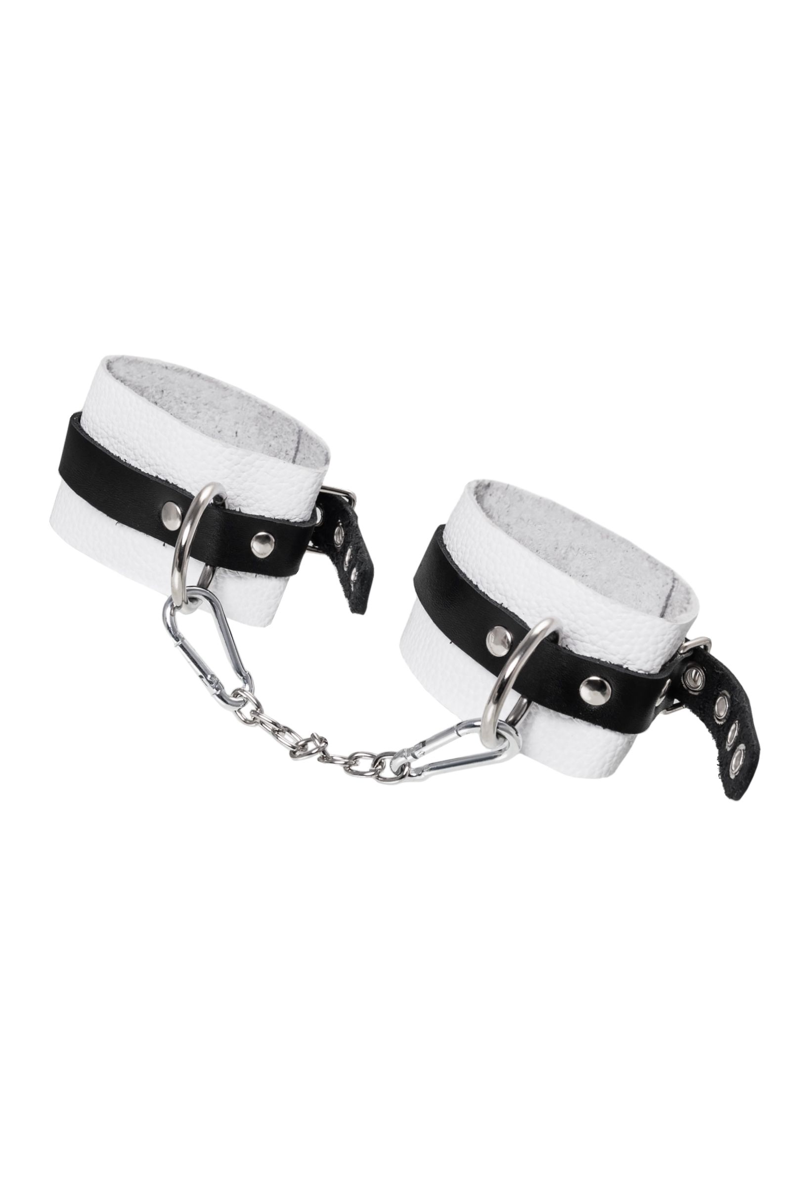 Бело-черные мягкие оковы с одним ремешком и люверсами 4