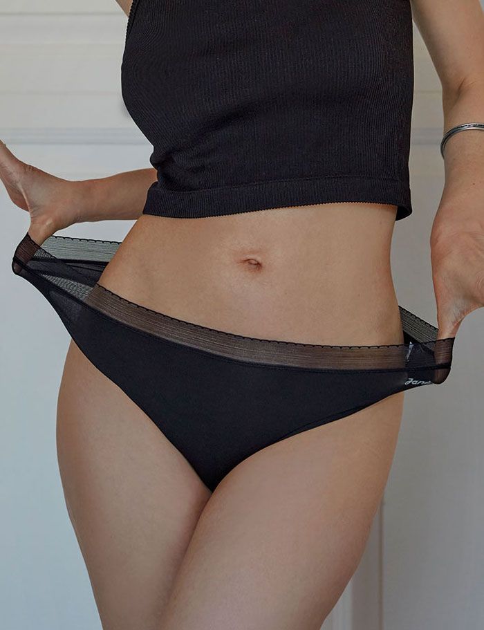 Эластичные трусики-бразилиана Brasilian Trim Flexie Adapt 1