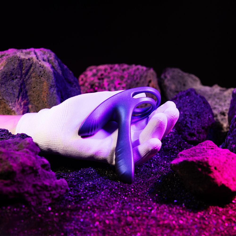 Фиолетовое эрекционное виброкольцо с клиторальной подушечкой Infinity Ignite 10