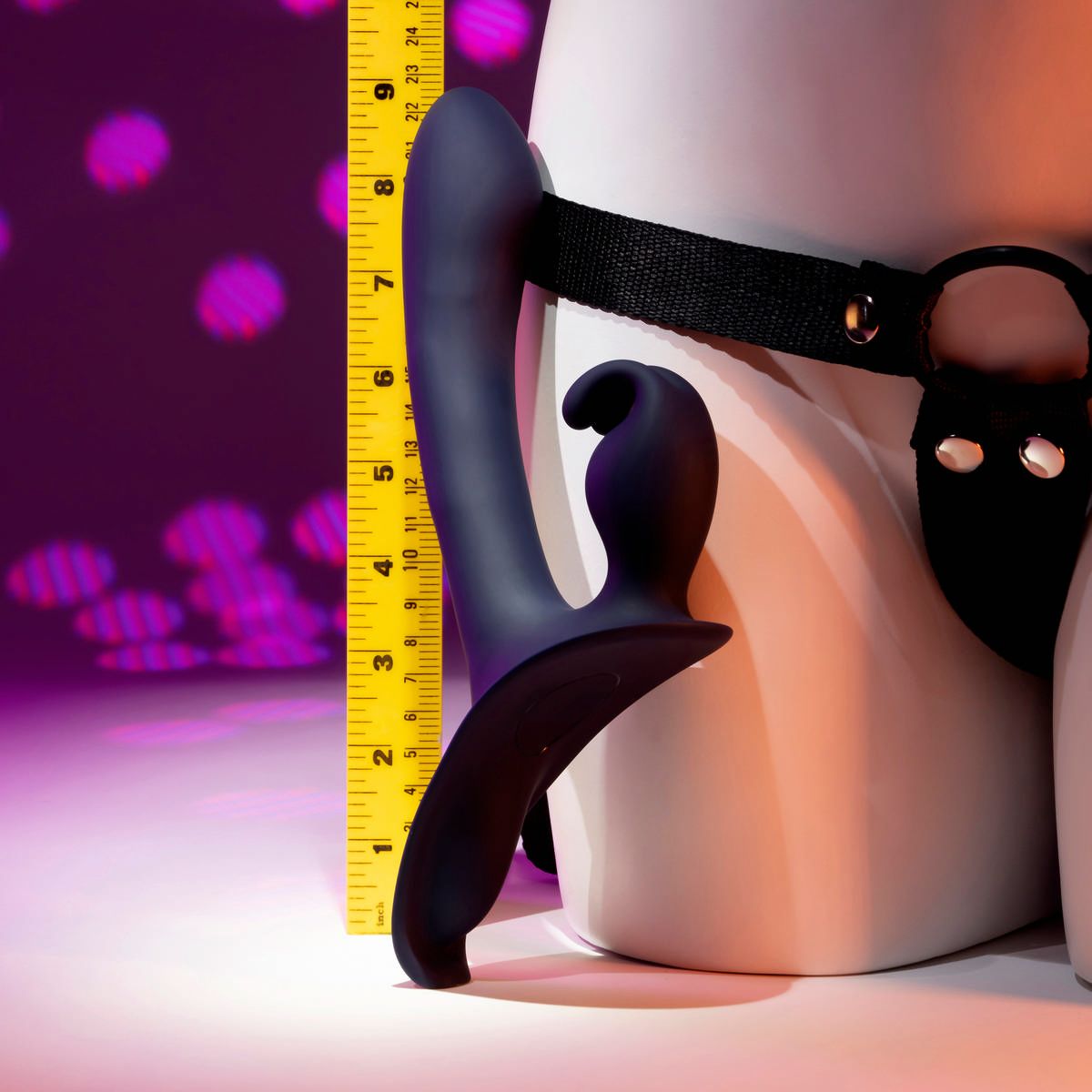 Женский страпон с вибрацией Giving Vibes 12