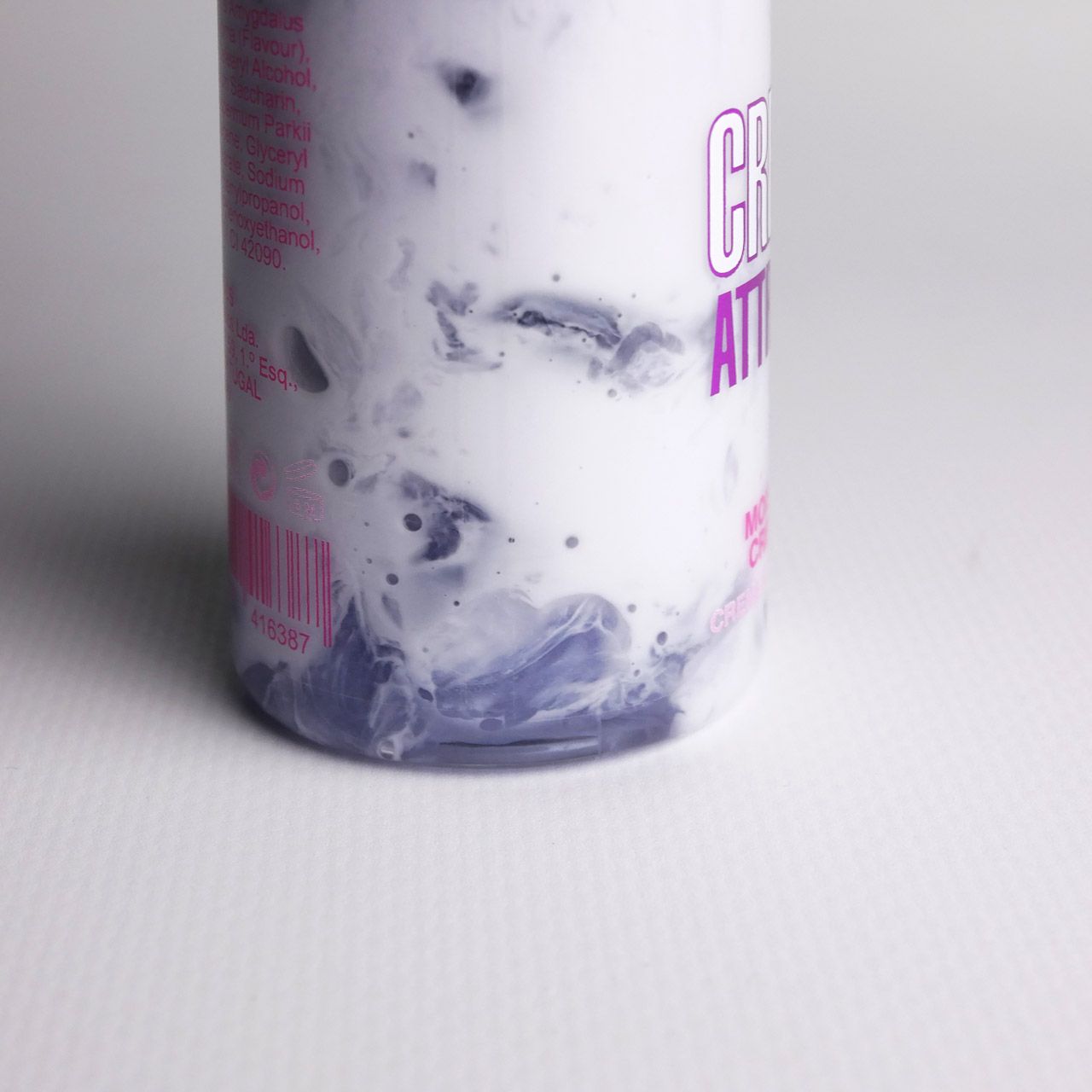 Увлажняющий крем-гель для тела с ароматом ежевики Creamy Attraction Blackberry - 100 мл. 2