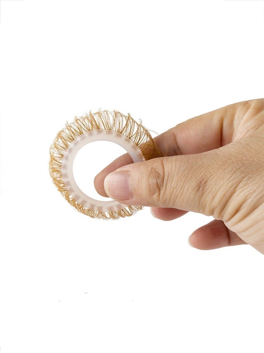 Эрекционное кольцо с бежевыми «ресничками» 6