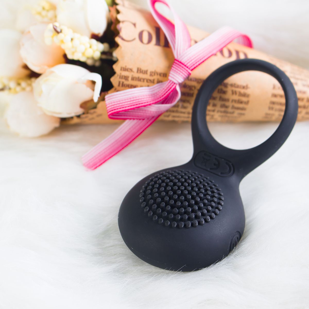 Чёрное перезаряжаемое эрекционное виброкольцо Tyler 4