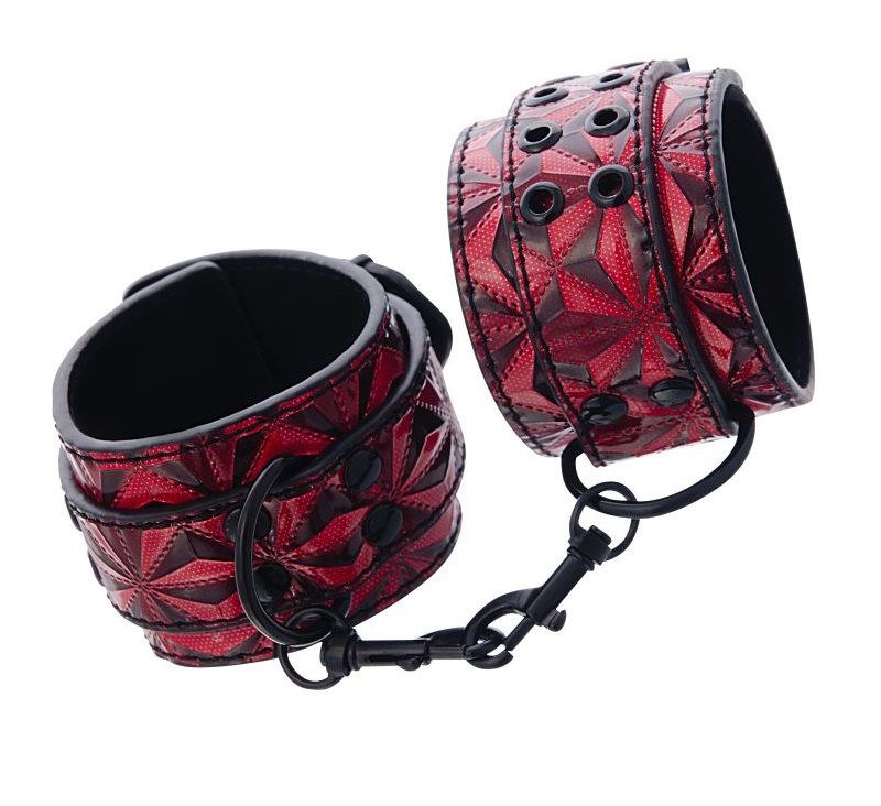 Оковы на ноги из материала с 3d-эффектом 1