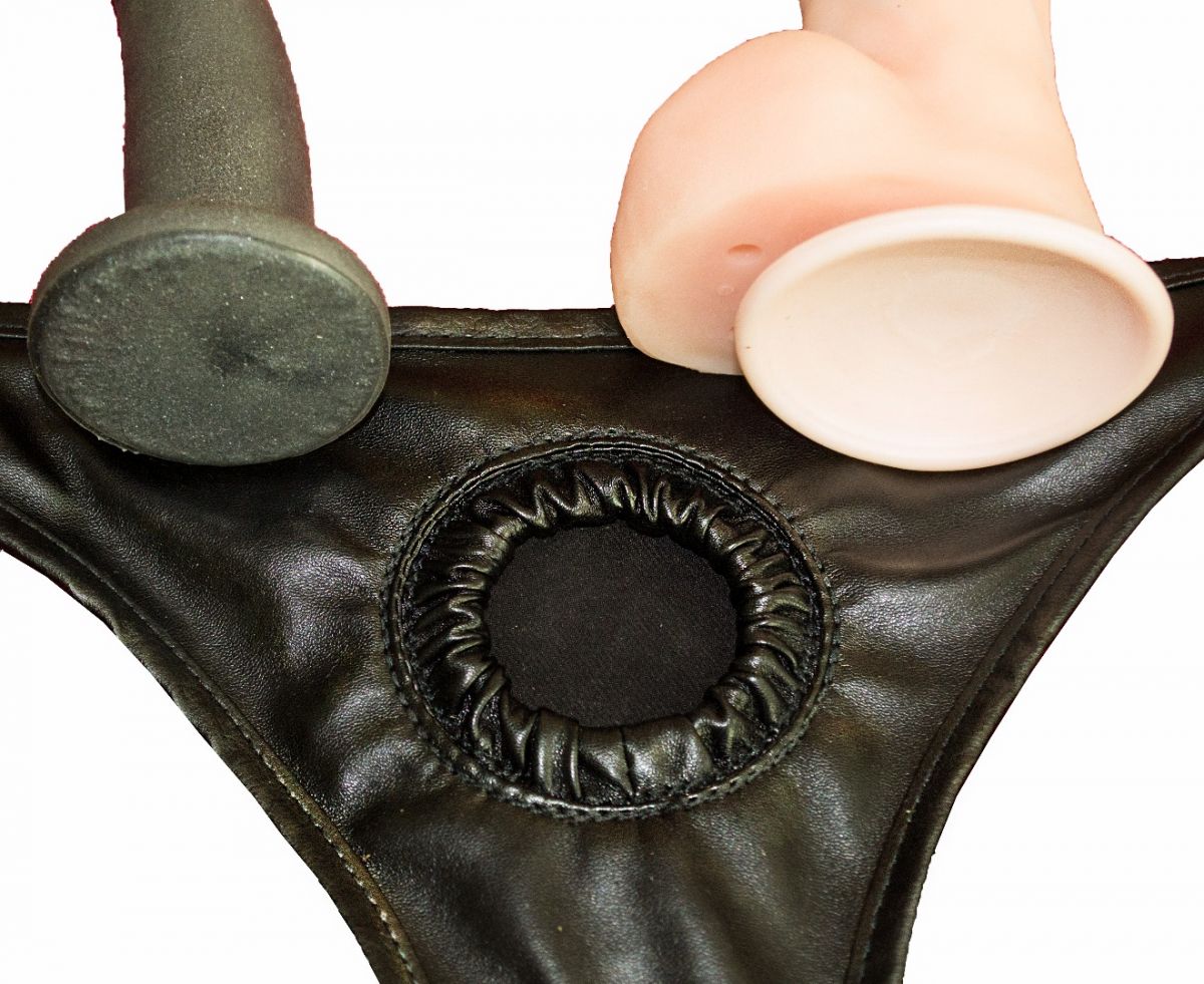 Трусики харнесс премиум класса с 2 насадками WOMAN CUBA 3